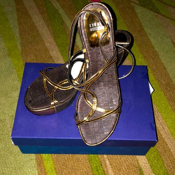 NWB- sexy leather Stuart Weitzman wedges
